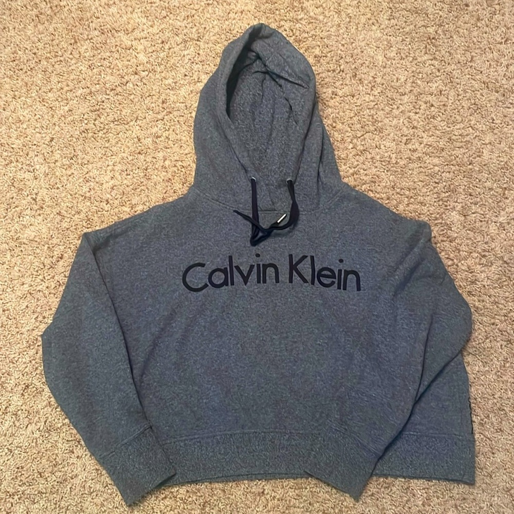 Calvin Klein sweatshirt size large.